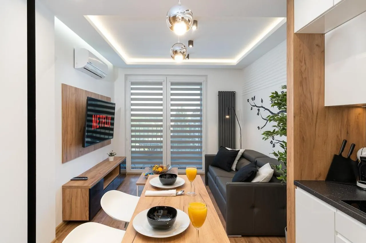 Comfort, Prestige, Best Location Romanowicza 1 Krakow 0*,